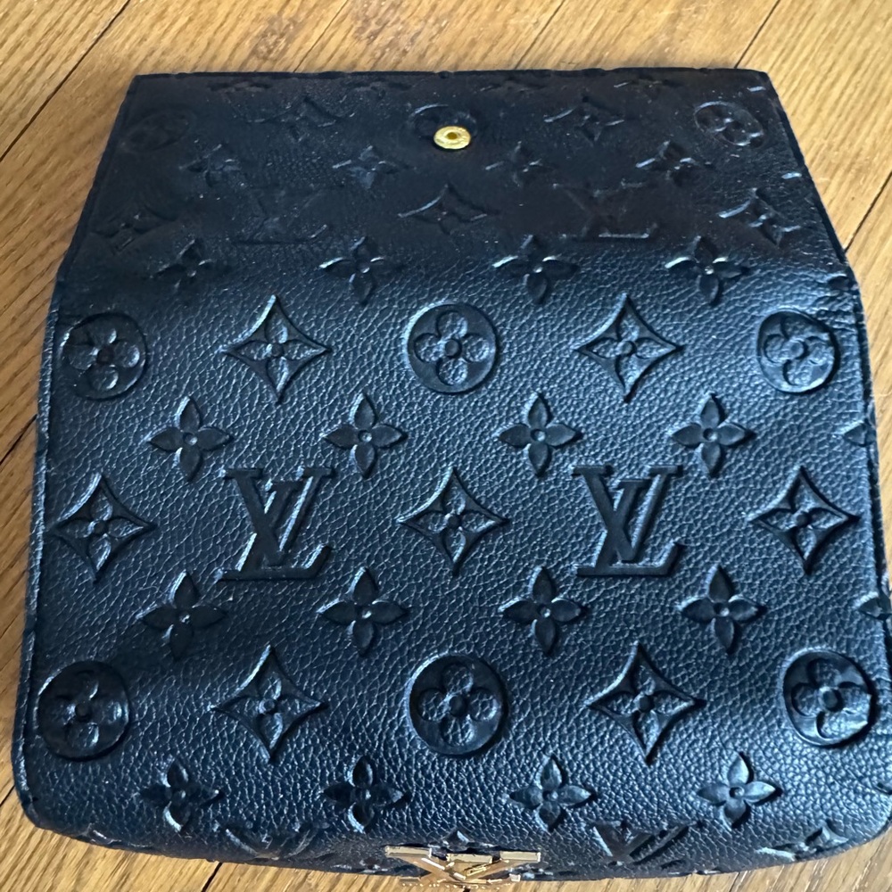 Designer style Black Monogram Wallet - Picture 5 of 7